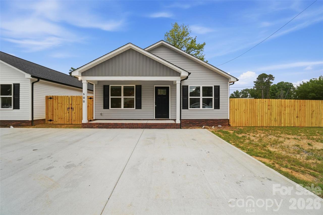 600 Bethpage Rd., Kannapolis, NC 28081