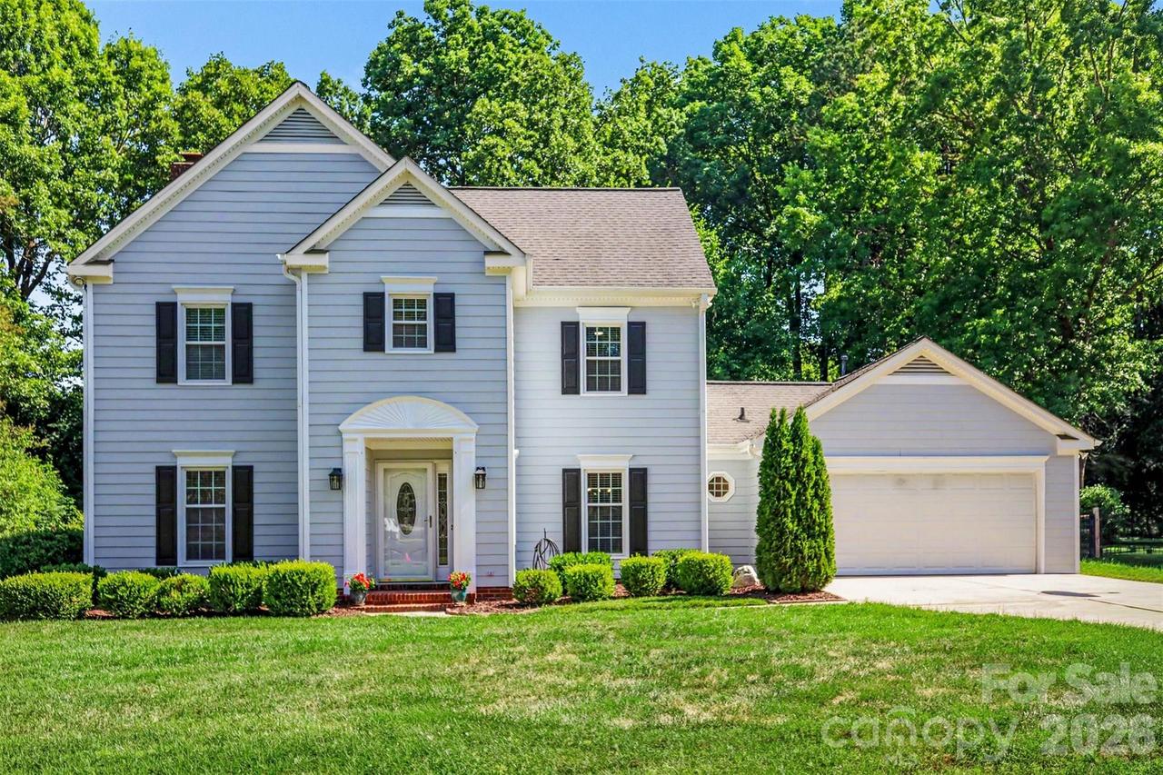 4831 Deanscroft Dr., Charlotte, NC 28226