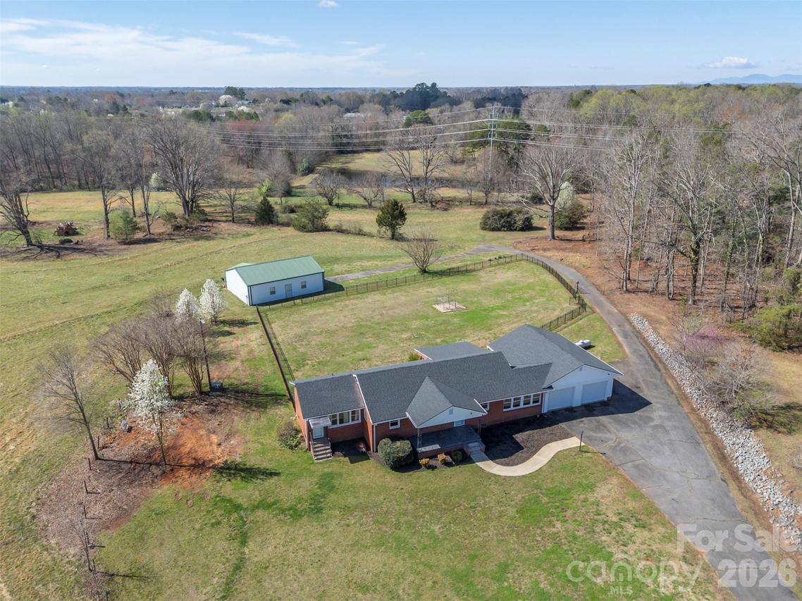 1574 Us 221a Hwy., Forest City, NC 28043