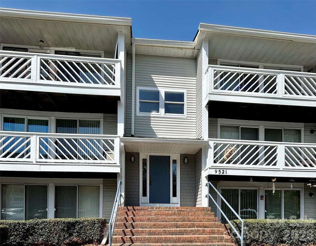 9521 Shannon Green Dr. #C, Charlotte, NC 28213
