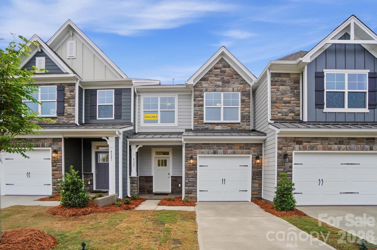 4327 Black Ct., Harrisburg, NC 28075