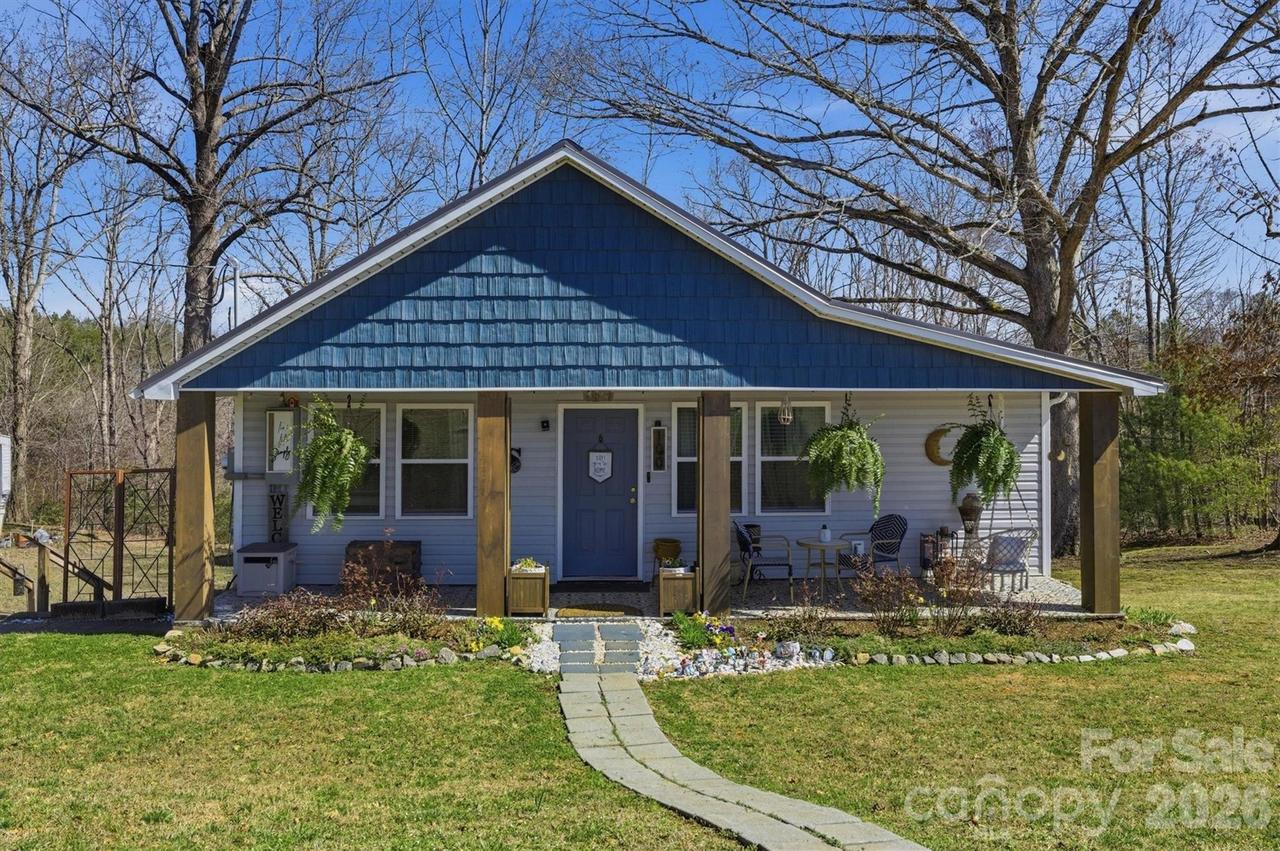 100 Reed St. #1, Morganton, NC 28655