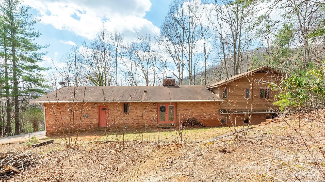 118 Richard Ln., Black Mountain, NC 28711