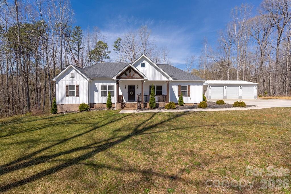 245 Rocky River Rd., Mooresville, NC 28115