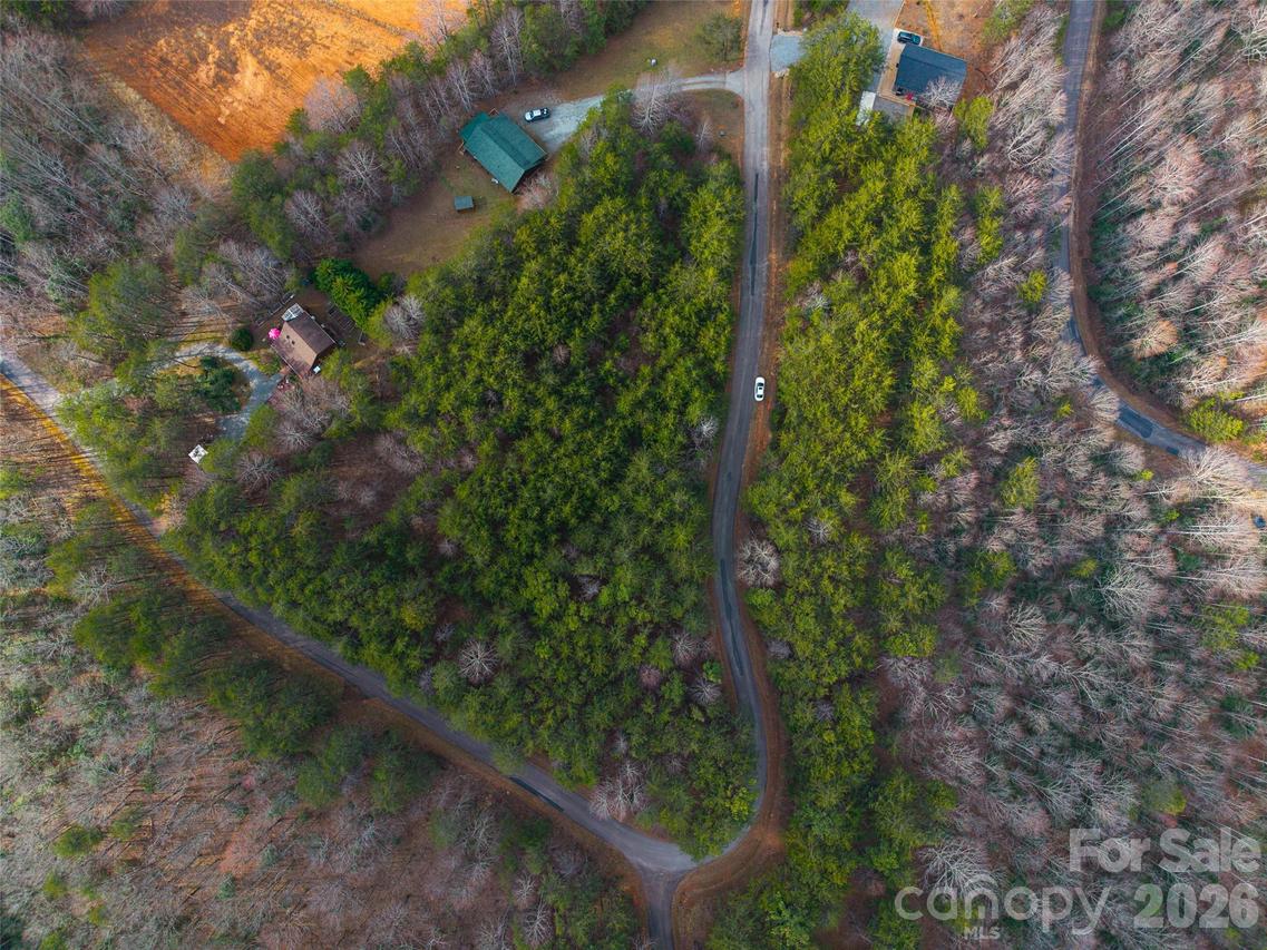 Sweetbriar Rd., Lake Lure, NC 28746