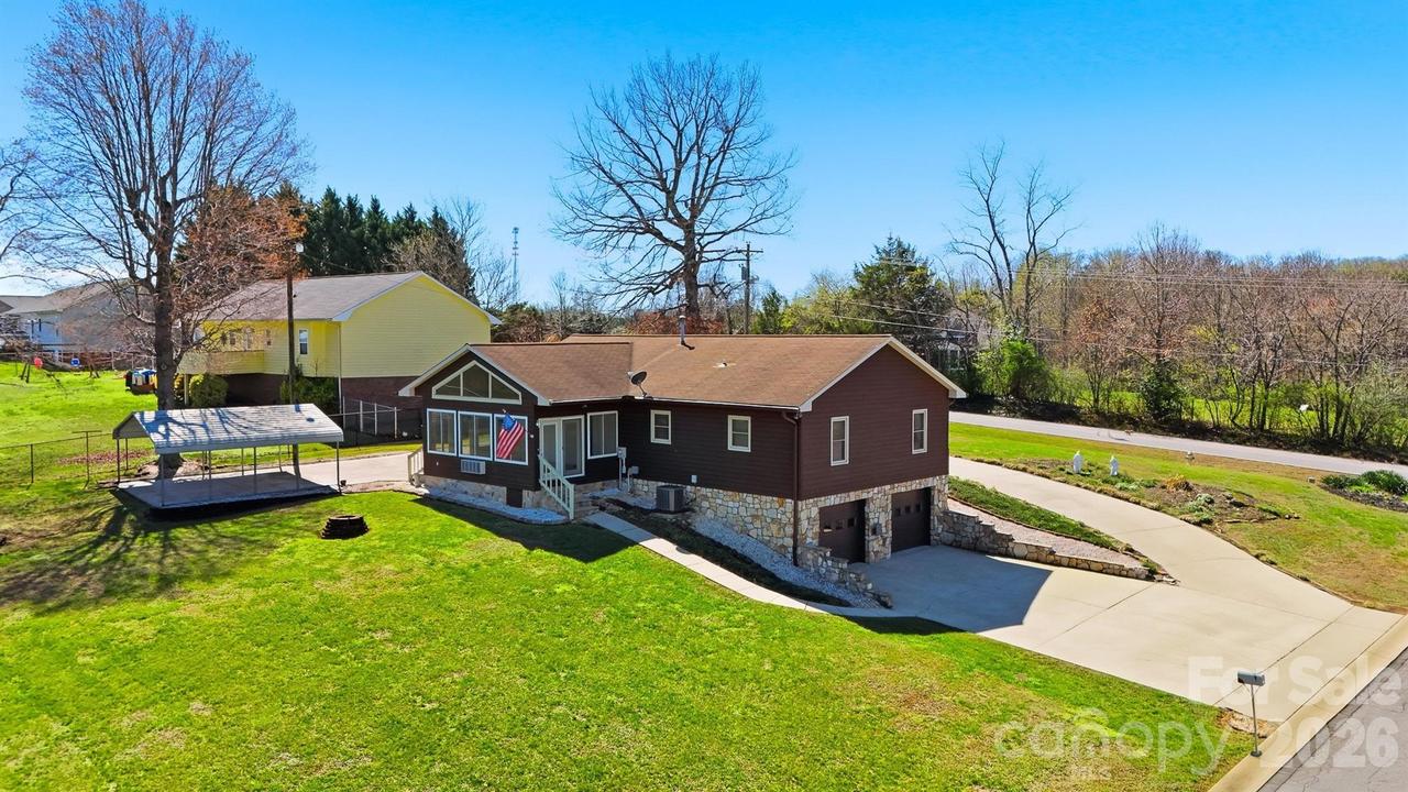 4716 Bert Huffman Dr., Granite Falls, NC 28630