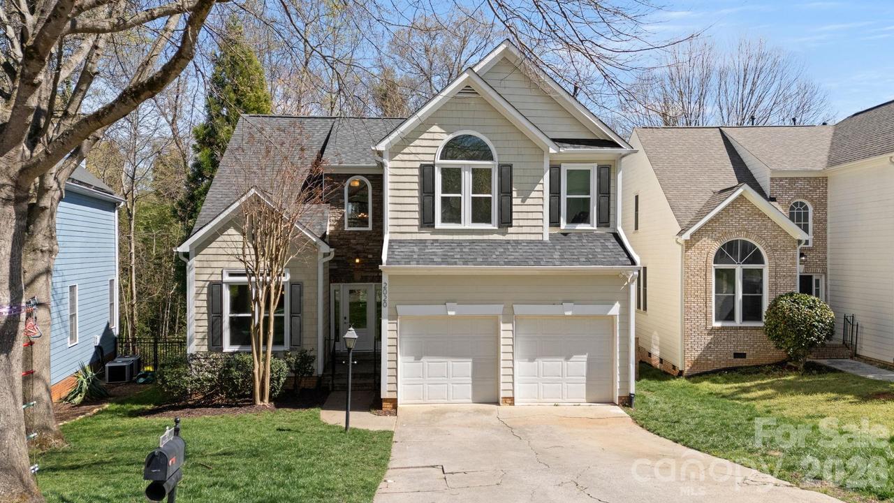2020 Sablewood Dr., Charlotte, NC 28205