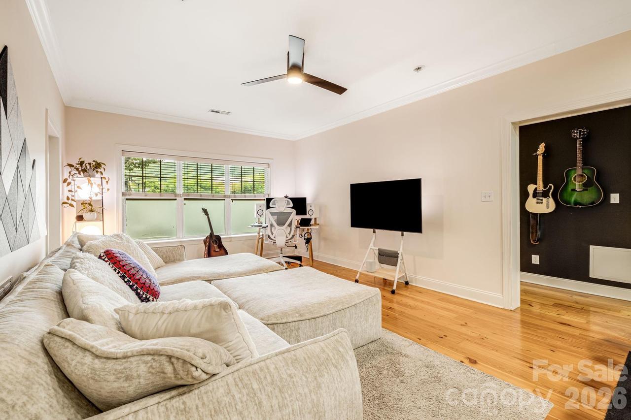 175 S Lexington Ave. #106, Asheville, NC 28801