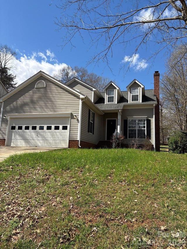 8425 Woodford Bridge Dr., Charlotte, NC 28216