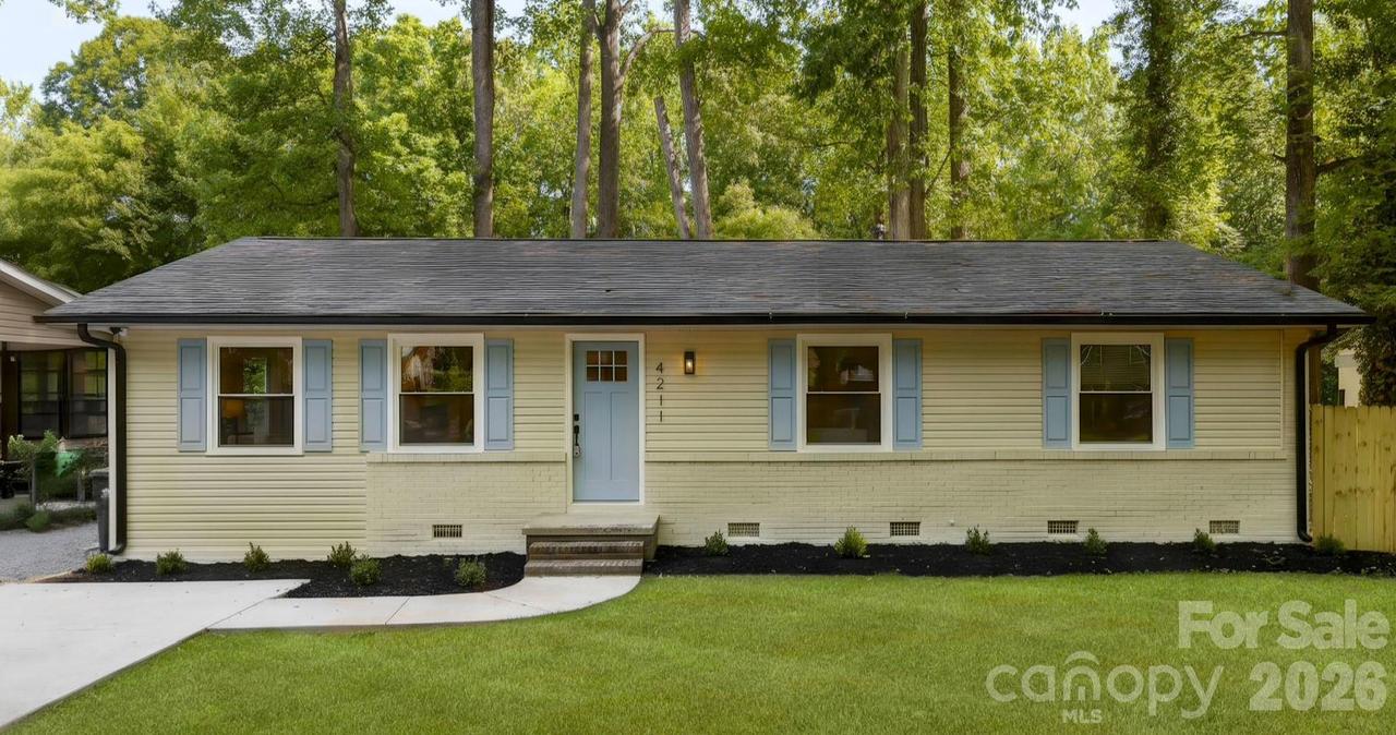 4211 Dunwoody Dr., Charlotte, NC 28215