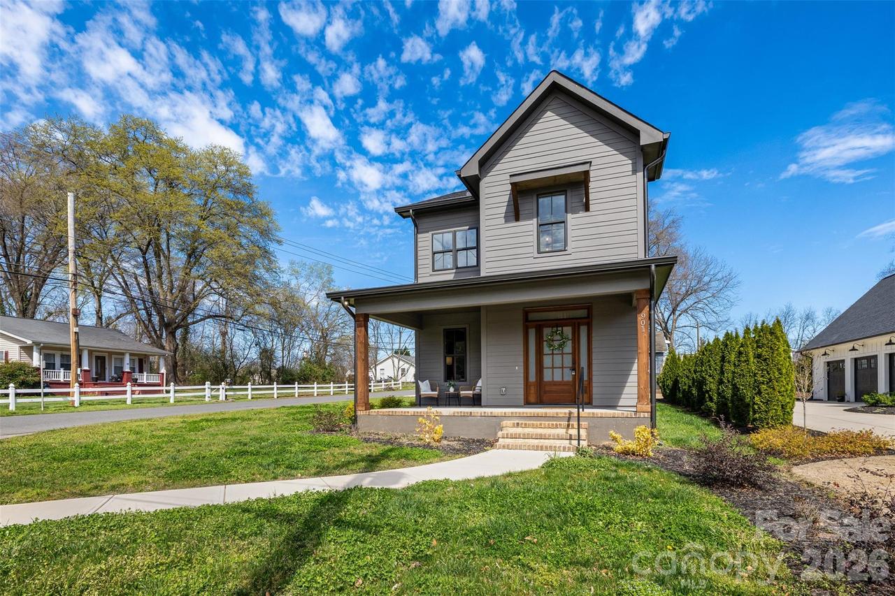 901 Edgemont Ave., Belmont, NC 28012