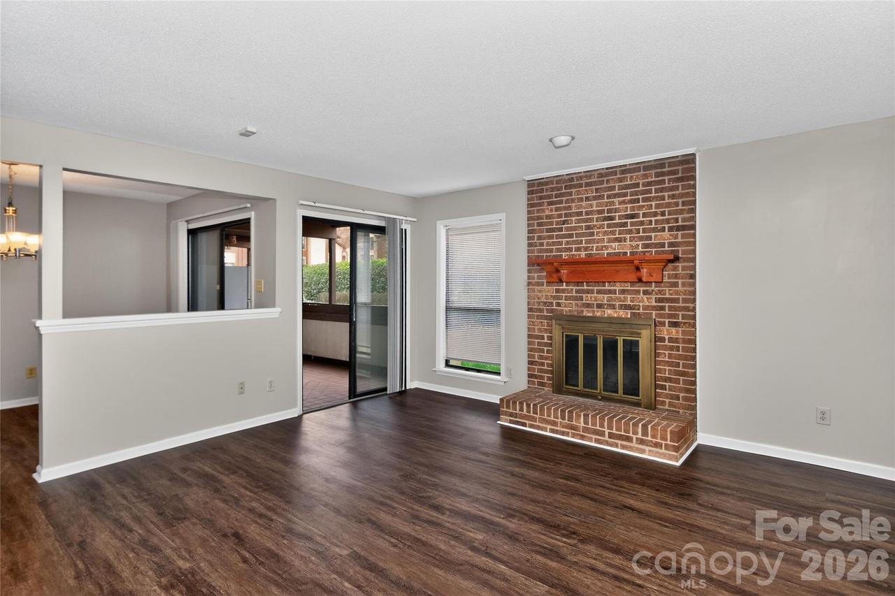 7302 Winery Ln., Charlotte, NC 28227