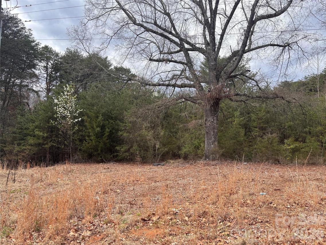 1028 22nd St., Hickory, NC 28602