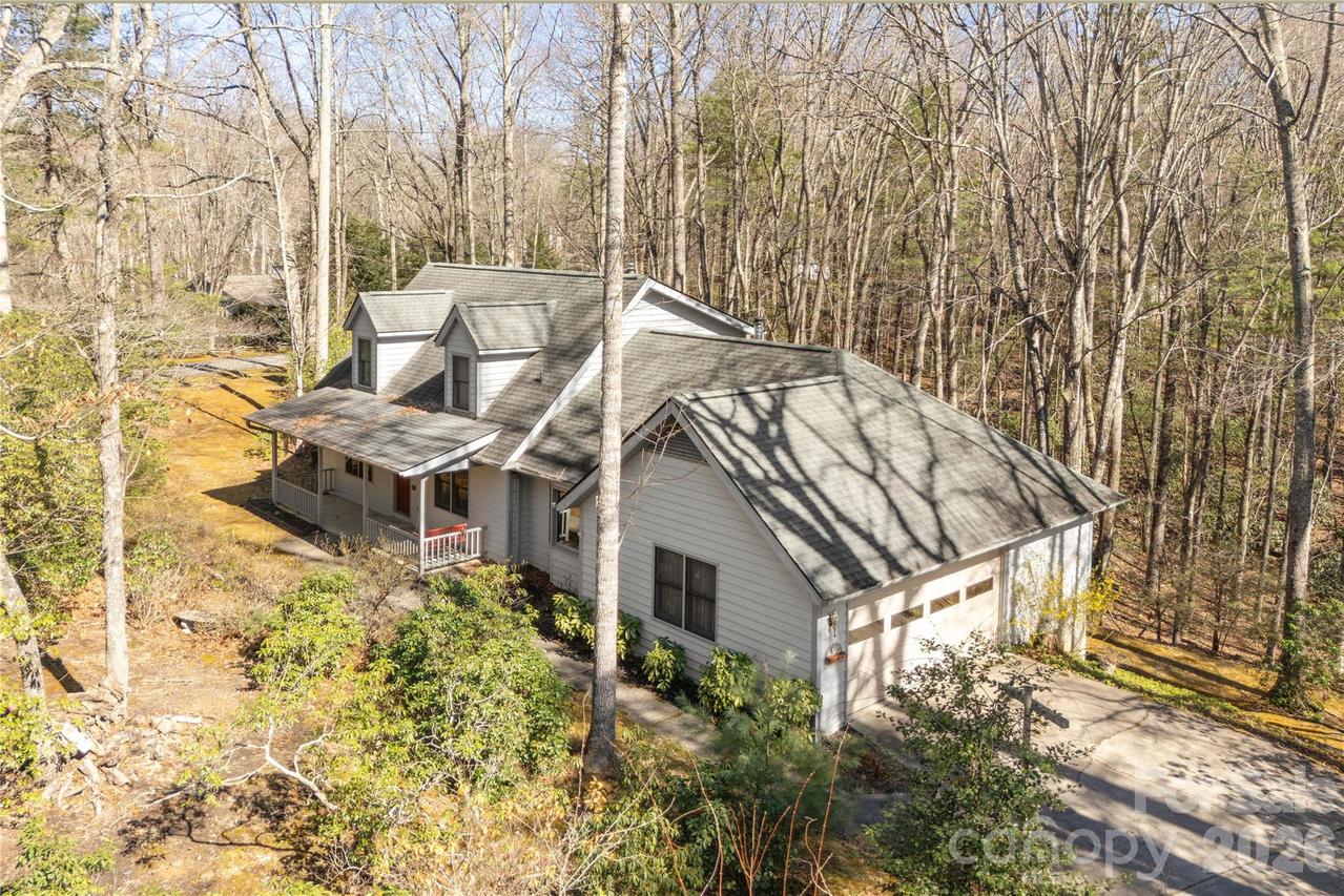 221 Timberlane Dr., Pisgah Forest, NC 28768