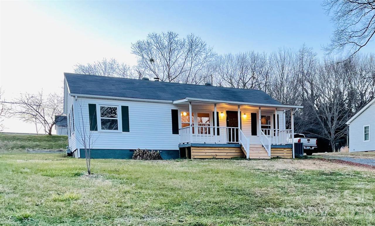 5216 Eaton Cir. #C, Charlotte, NC 28208