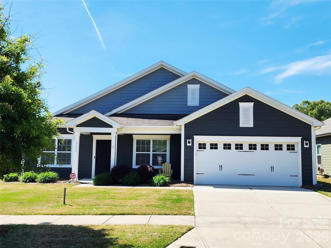 7315 Strawberry Fields Ln., Charlotte, NC 28278