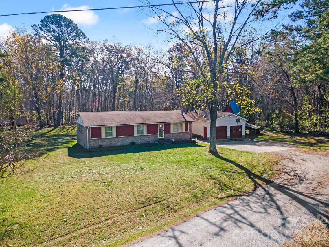 104 Louise Dr., Stanley, NC 28164