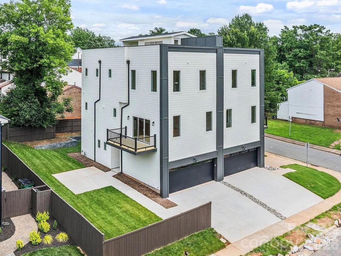 129 French St. #A, Charlotte, NC 28216