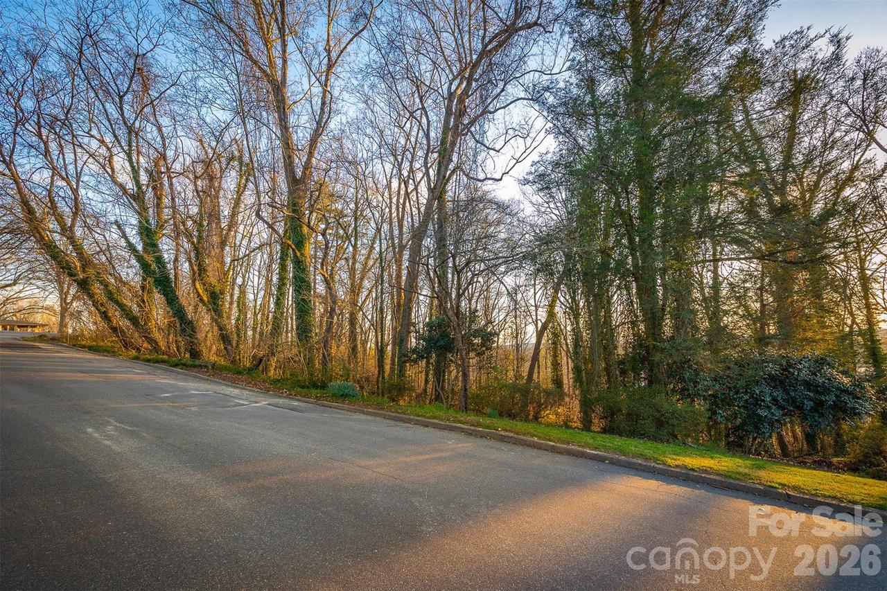 357 Walton Rd., Morganton, NC 28655