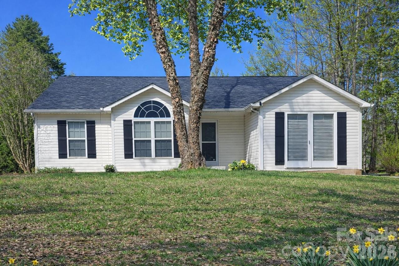 107 Panther Creek Rd., Troutman, NC 28166