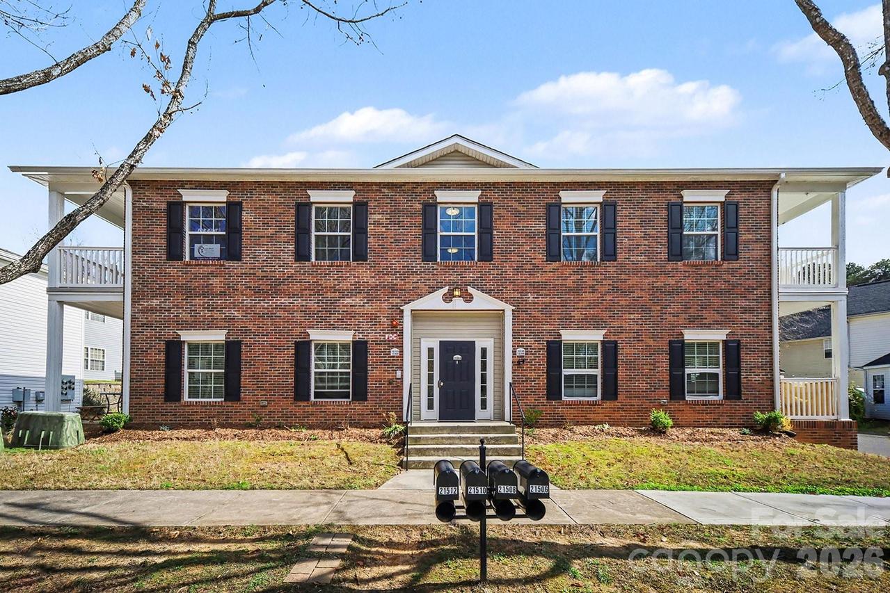 21510 Aftonshire Dr., Cornelius, NC 28031