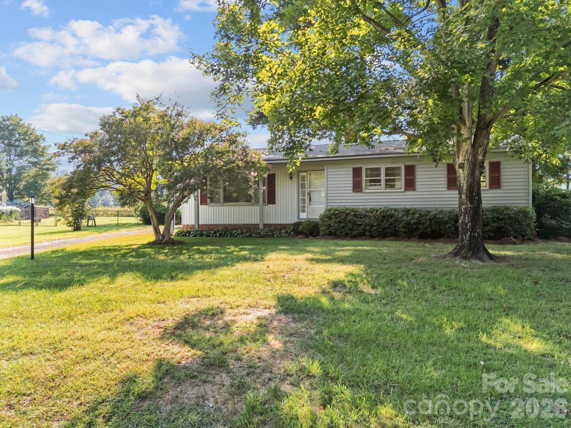 515 W Stokes St., China Grove, NC 28023