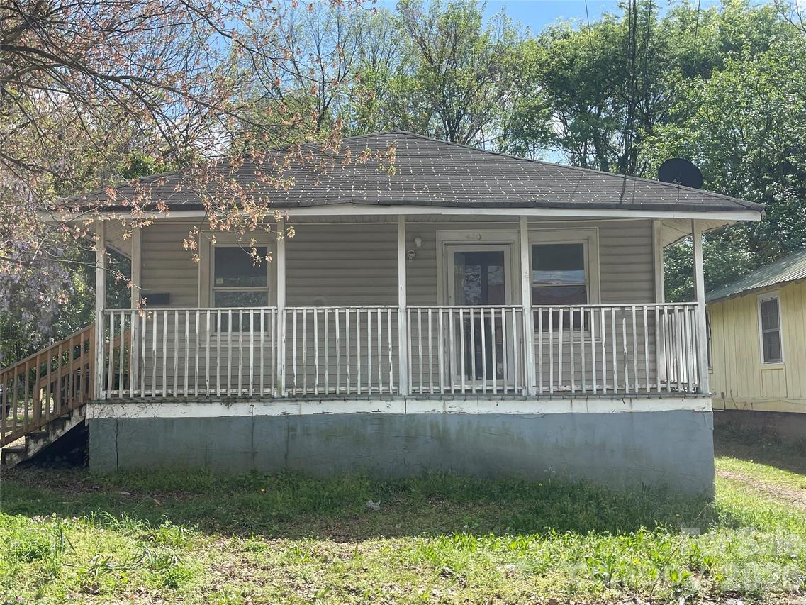 410 Mill Rd., Charlotte, NC 28216