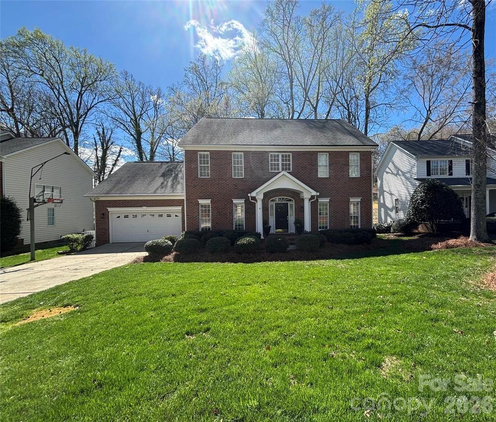 16023 Cranleigh Dr., Huntersville, NC 28078