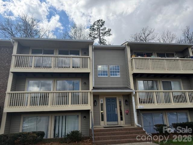 1610 Arlyn Cir., Charlotte, NC 28213