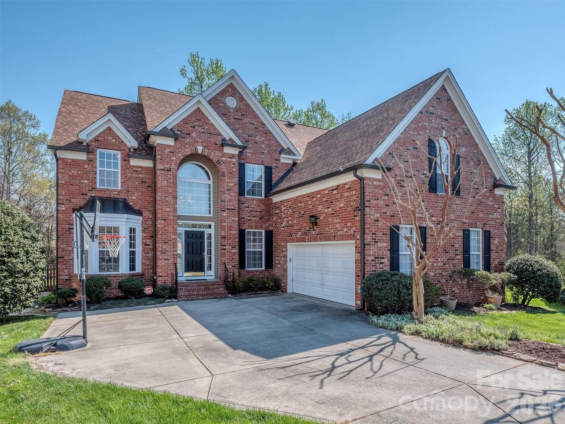 12103 Crescent Run Ct., Charlotte, NC 28277