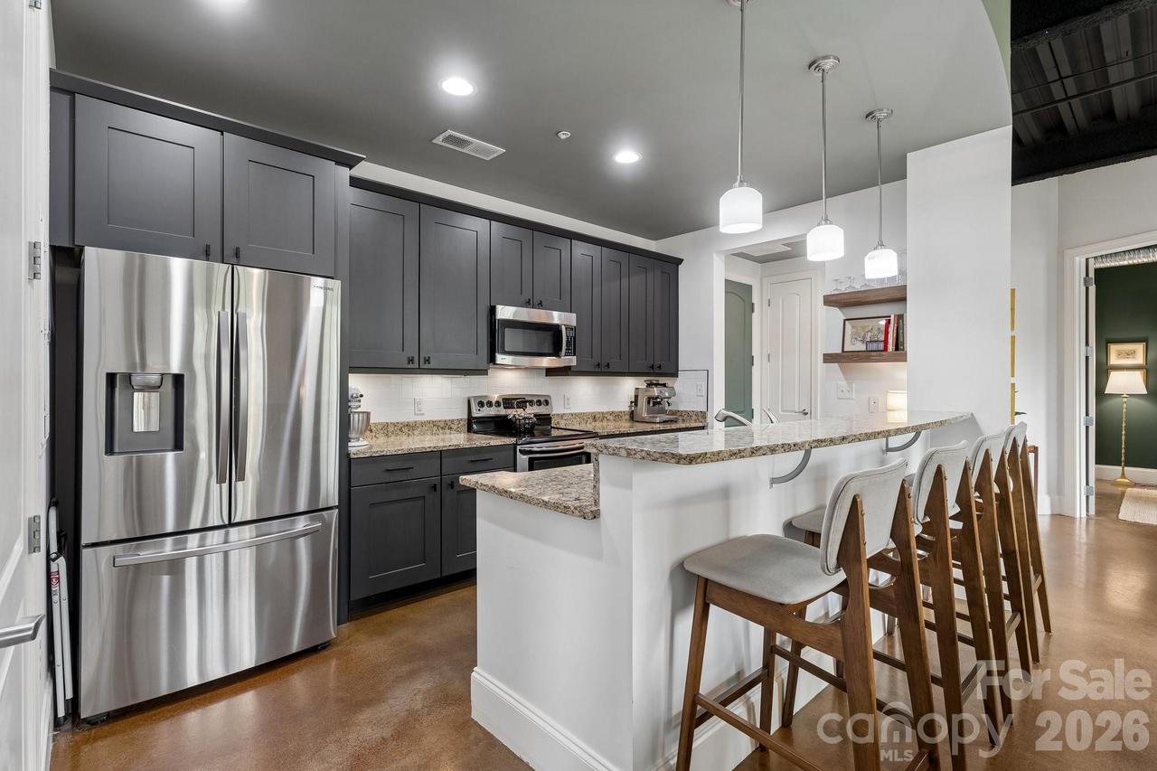 2338 Yadkin Ave. #310, Charlotte, NC 28205
