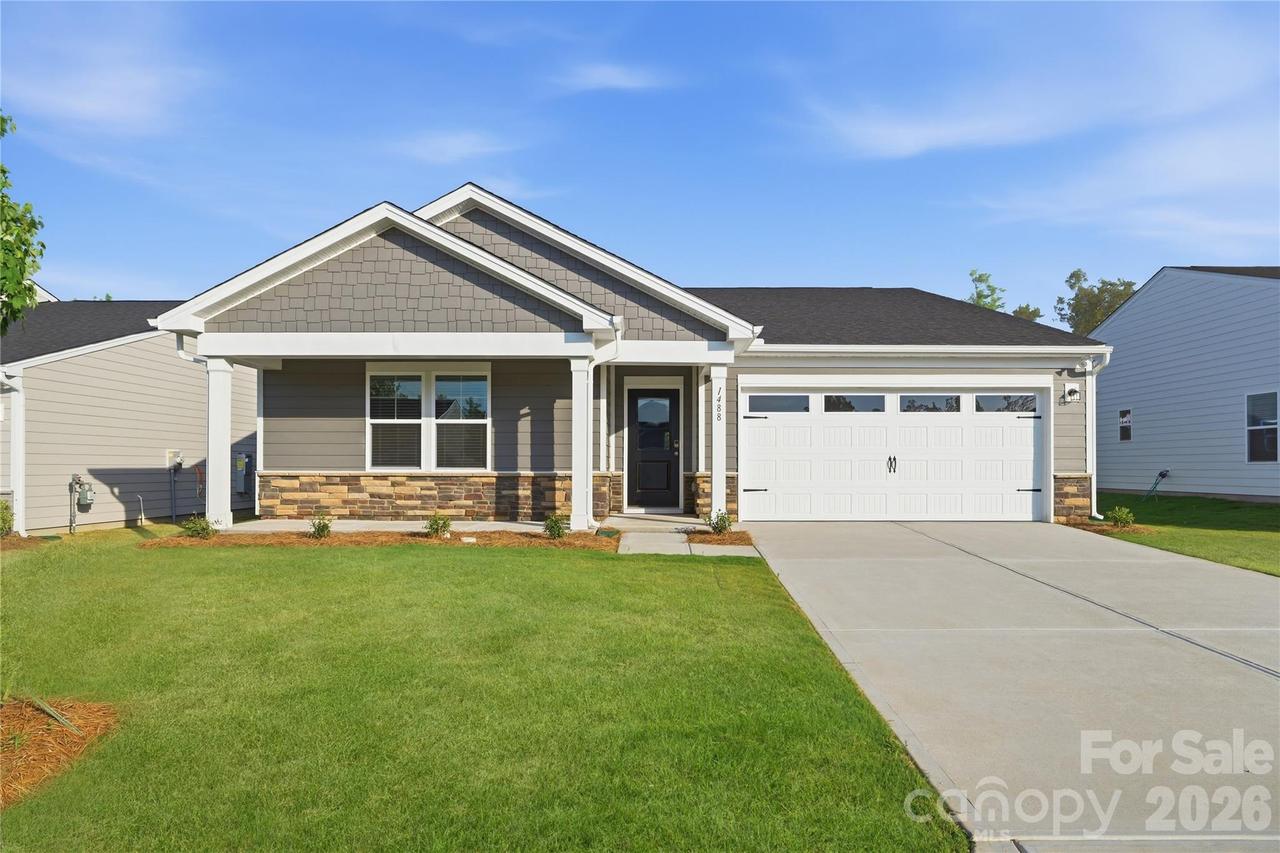 1488 Ardmore Dr., Sherrills Ford, NC 28673