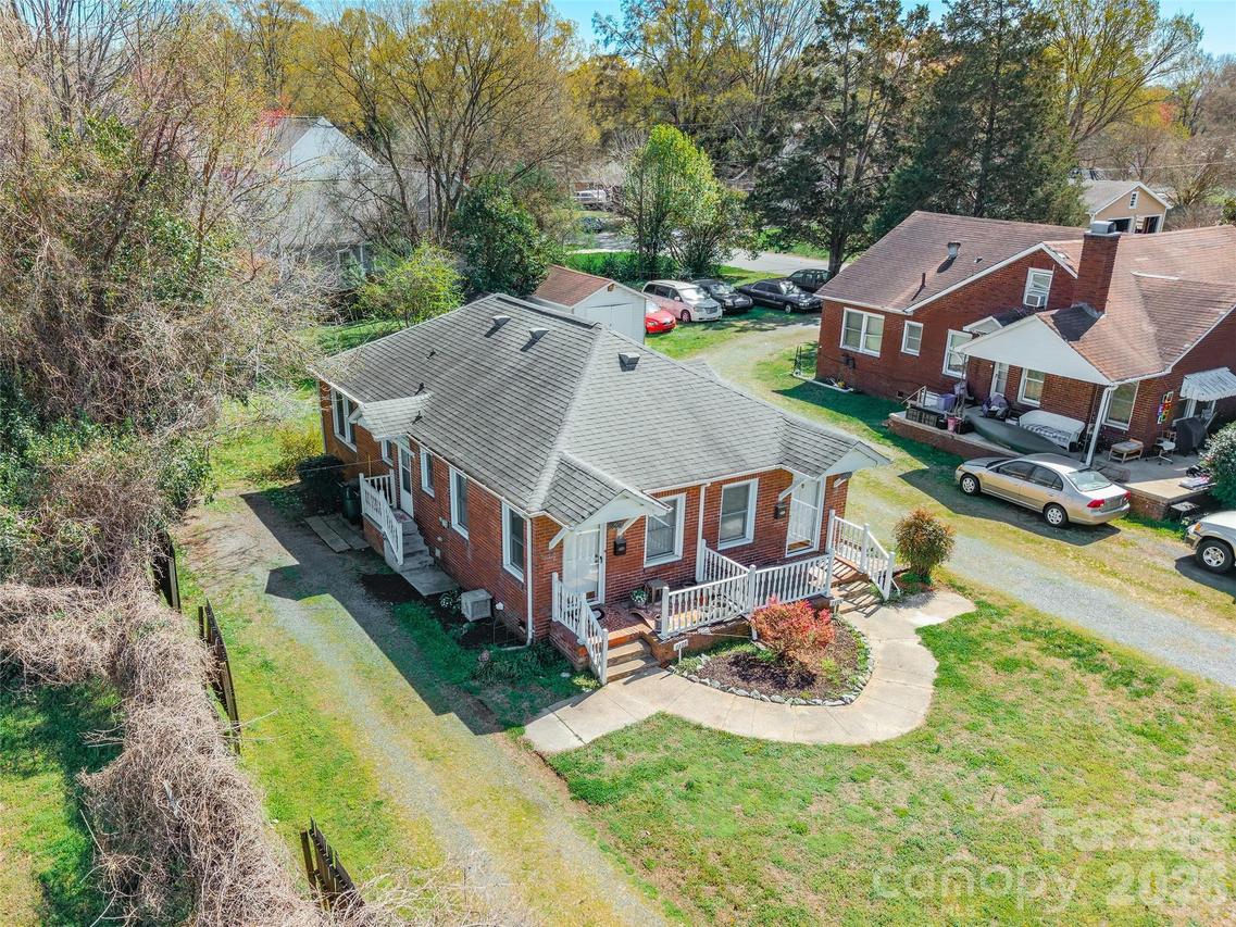 1606 Richland Dr., Charlotte, NC 28205