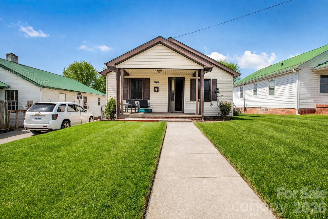 400 Summit Ave., Spruce Pine, NC 28777