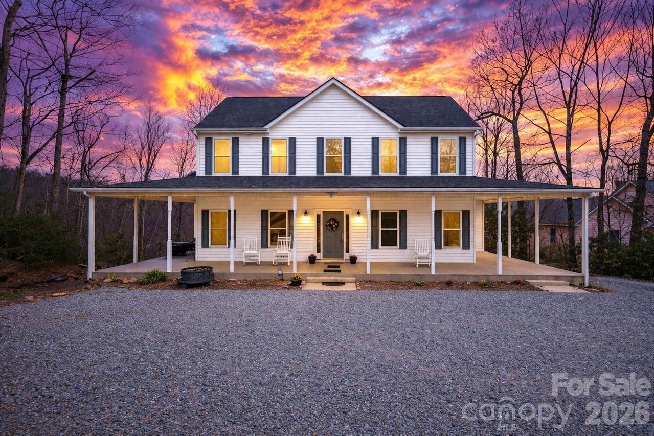 11 Starlight Dr., Black Mountain, NC 28711