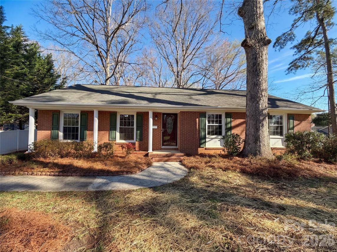 1512 Buckingham Ave., Gastonia, NC 28054