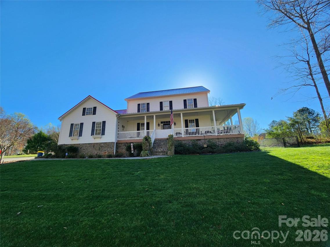 166 Ep Rhyne Rd., Mount Holly, NC 28120