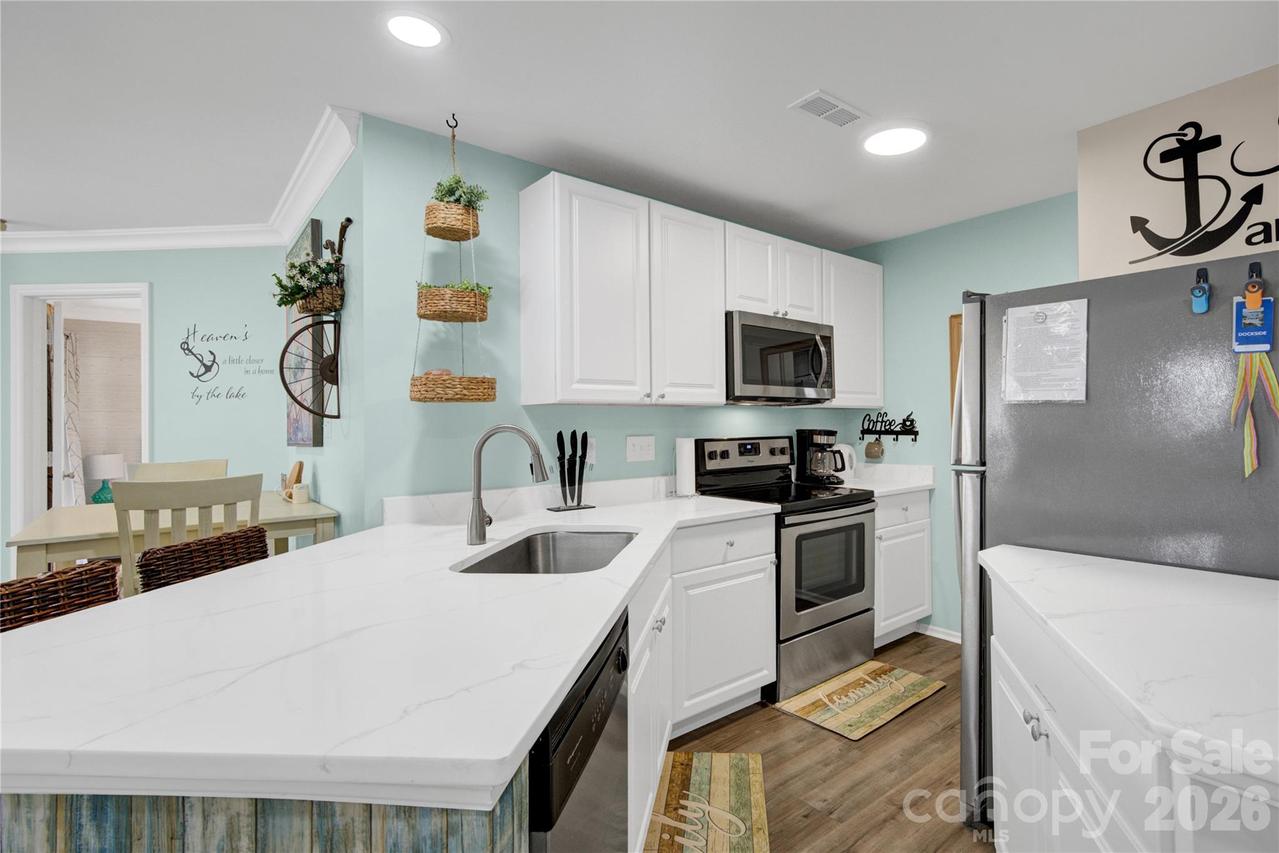 18857 Vineyard Point Ln., Cornelius, NC 28031