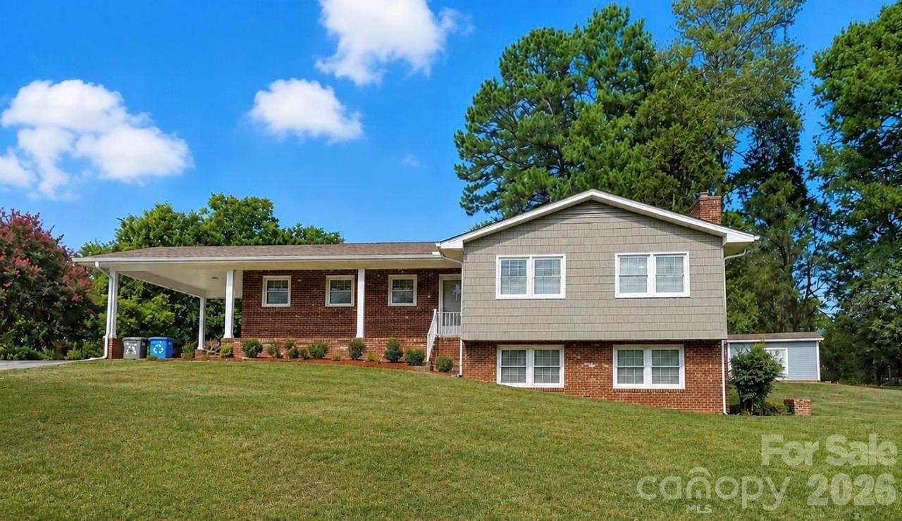 150 Magnolia Cir., Salisbury, NC 28147
