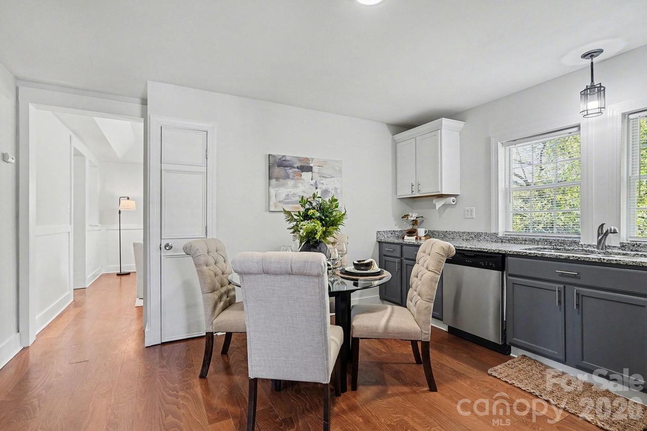 28 2nd St., Cramerton, NC 28032