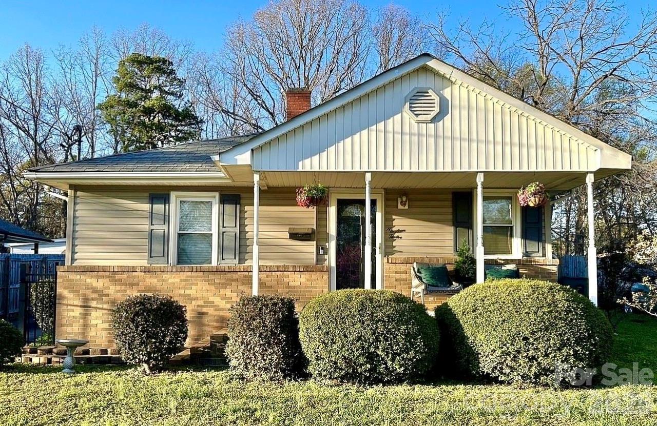 1912 Graham St., Gastonia, NC 28052