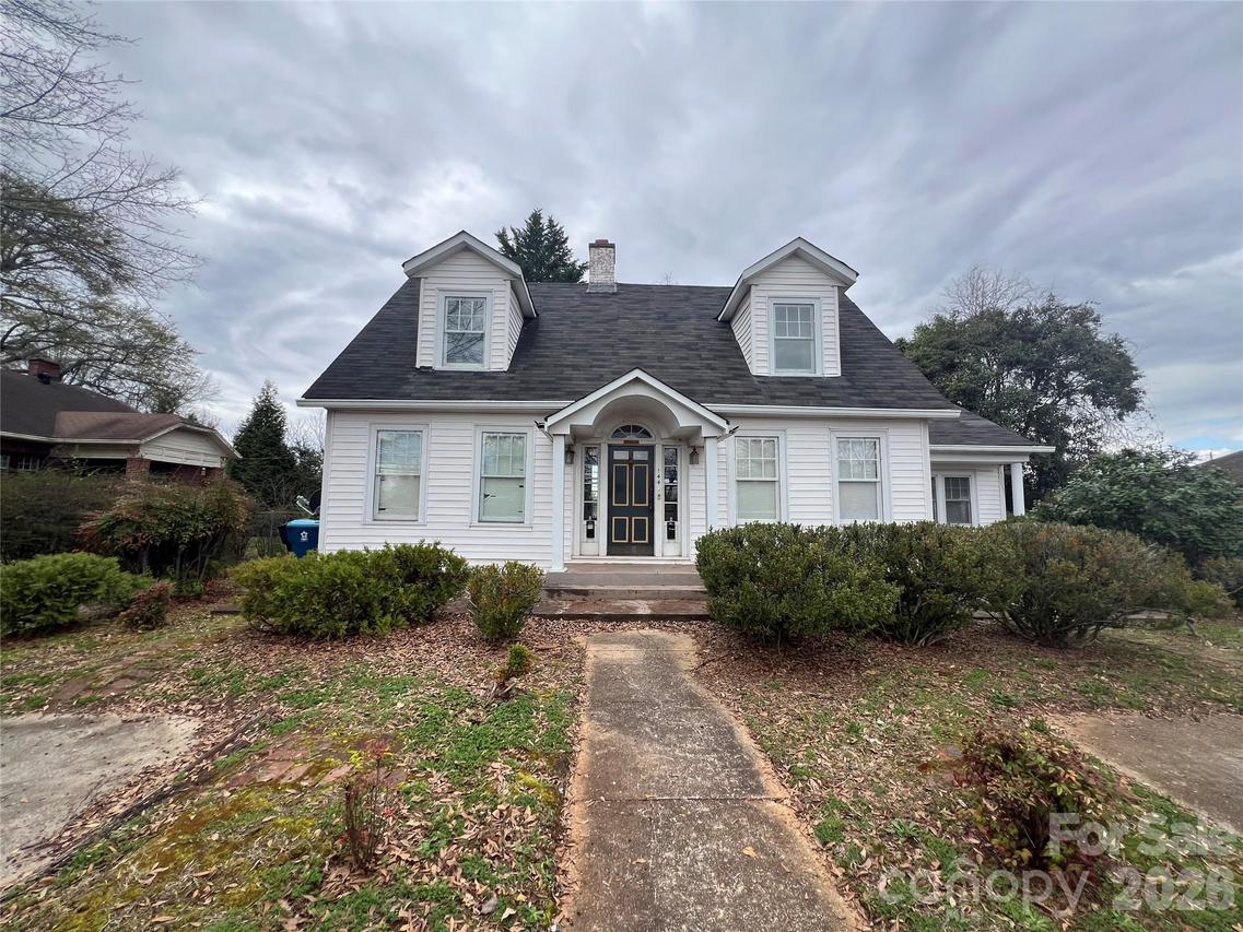 144 S Broadway St., Forest City, NC 28043