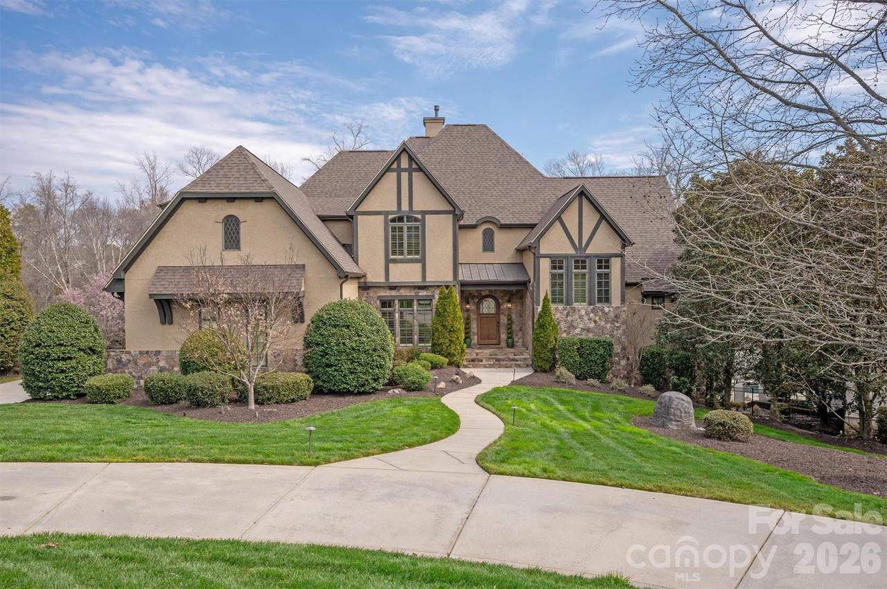 1915 Smarty Jones Dr., Waxhaw, NC 28173