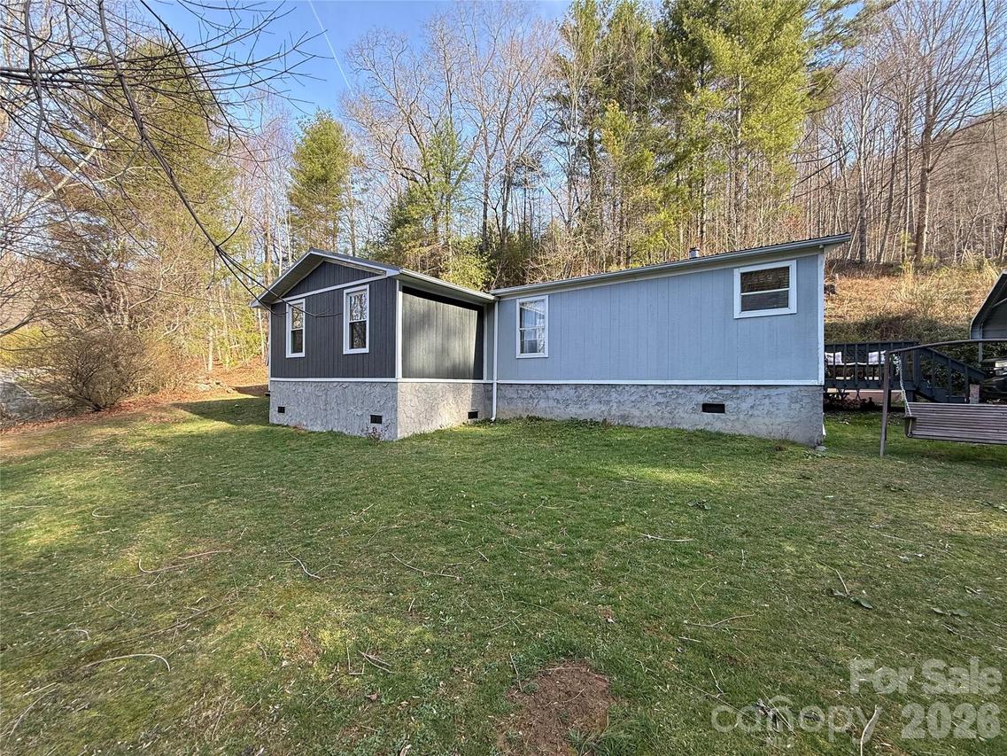 672 Upper Hanging Rock Rd., Spruce Pine, NC 28777