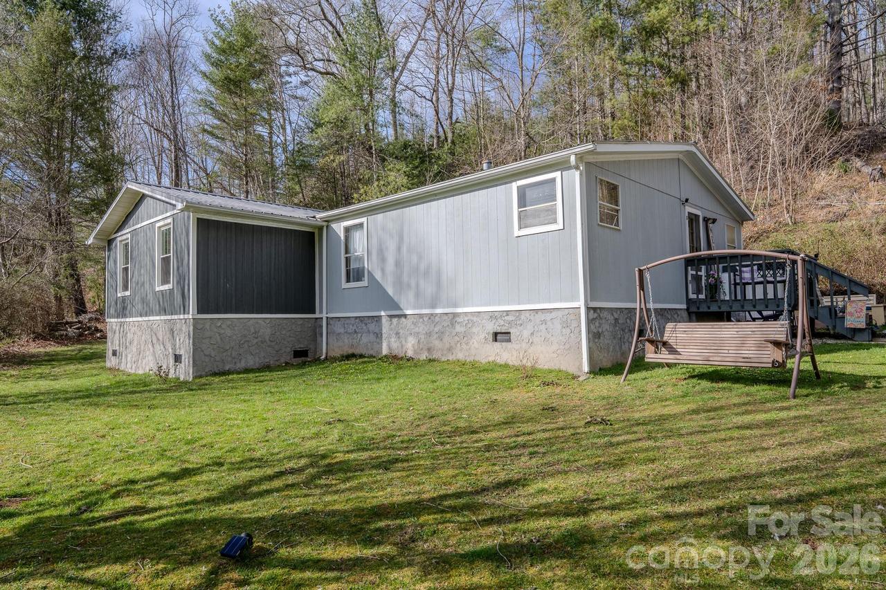 672 Upper Hanging Rock Rd., Spruce Pine, NC 28777