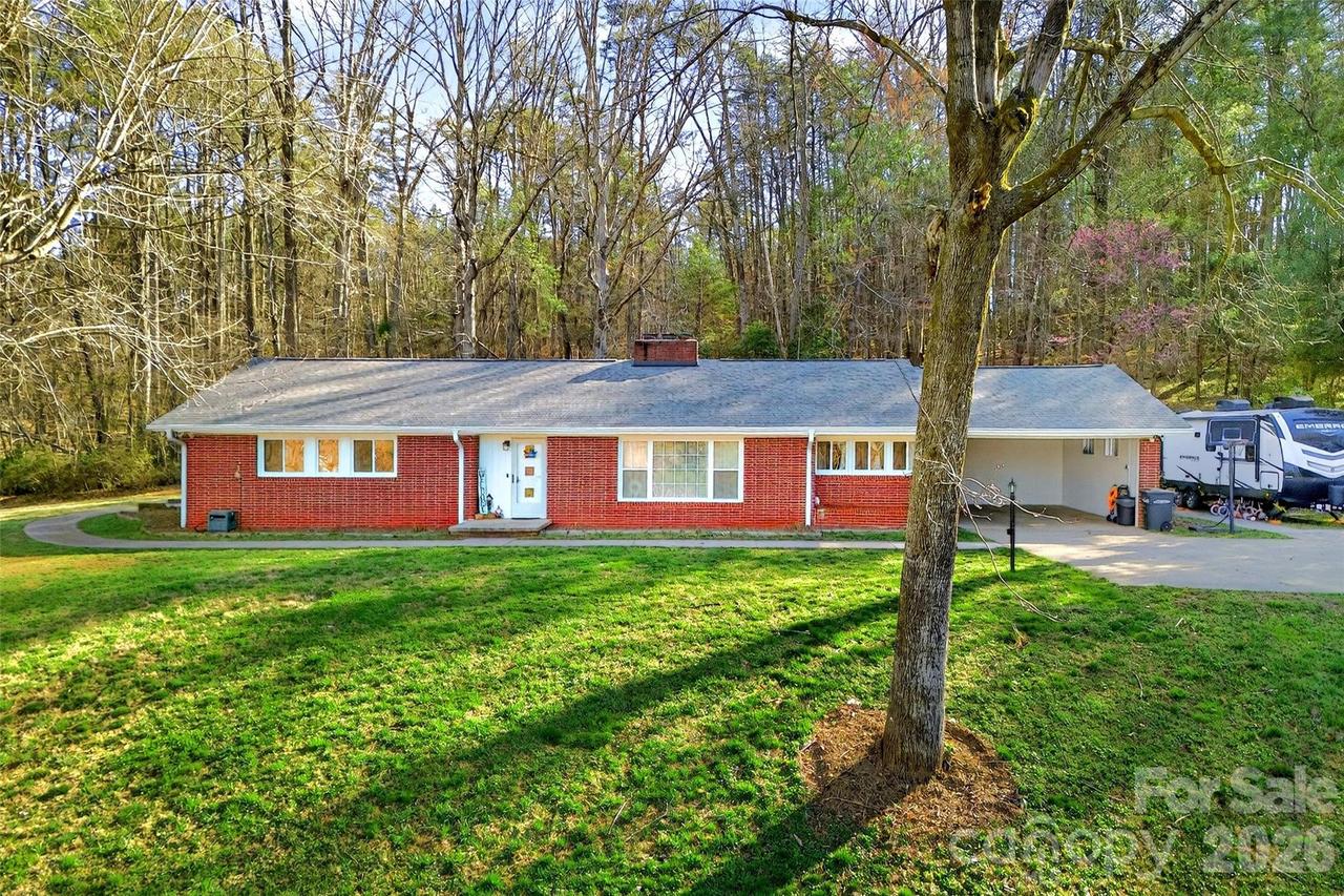 5395 Nc 226 S Rd., Marion, NC 28752