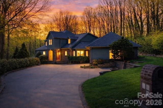 421 18th Avenue Ln., Hickory, NC 28601