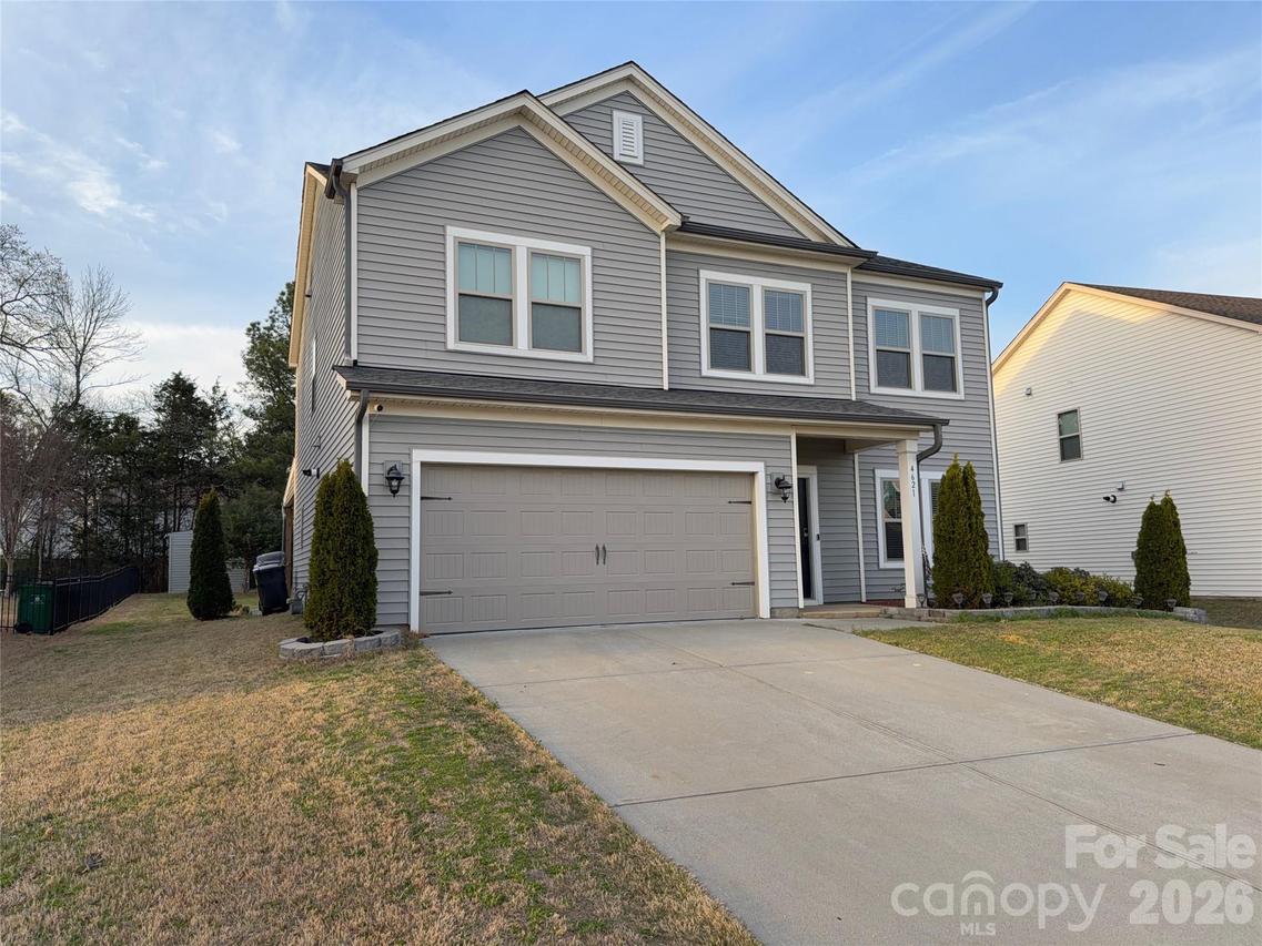 4621 Collingham Dr., Charlotte, NC 28273