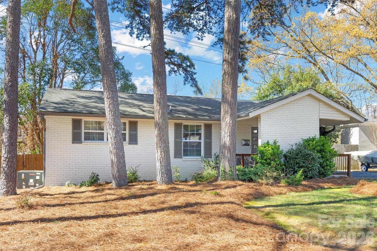 4828 Gilmore Dr., Charlotte, NC 28209