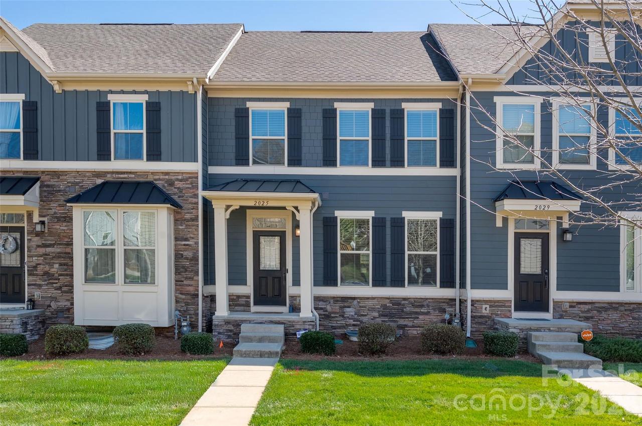 2025 Birchside Dr., Charlotte, NC 28205